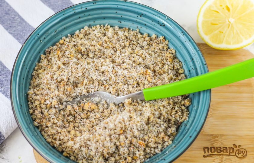 1. Этап. Ореховое печенье без муки: Аккуратно все перемешайте. По желанию можно добавить и ванильный сахар.