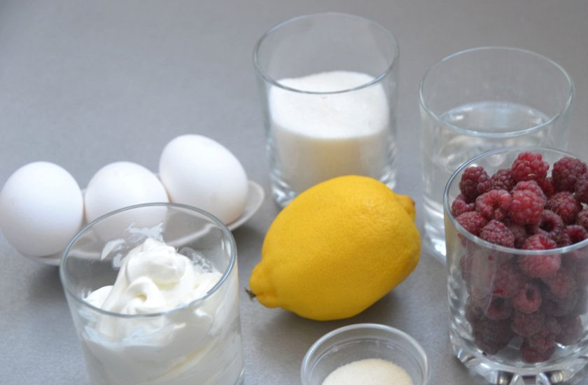 1. Этап. Лимонное парфе: Подготовьте ингредиенты.