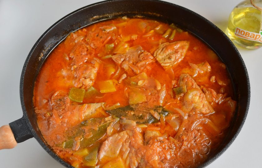 1. Этап. Скумбрия, тушеная в томате: 6. Готово! Можно пробовать.