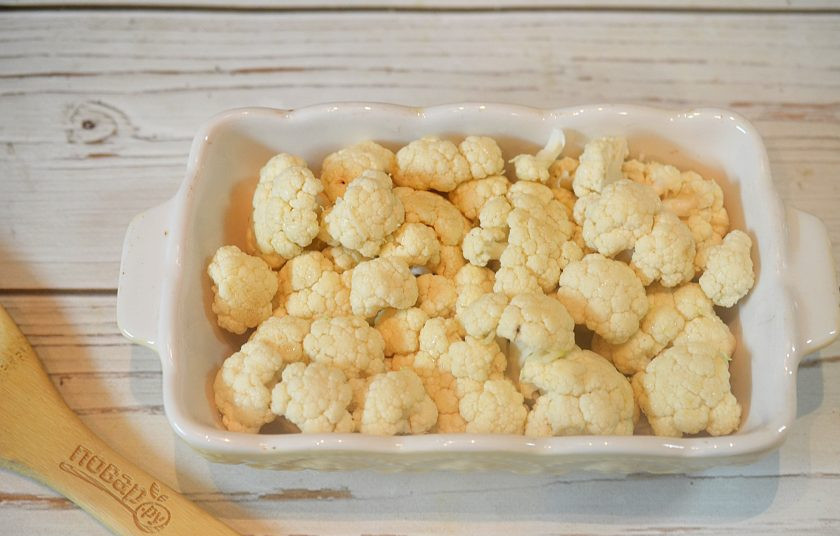 1. Этап. Цветная капуста Баффало: 2. Выложите в жаропрочную форму.