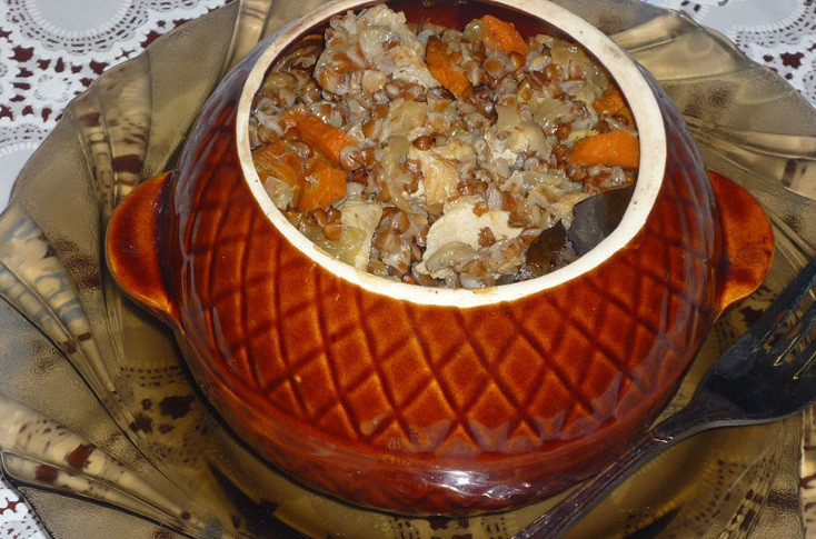 1. Этап. Горшочки с курицей и гречкой: Приятного аппетита!