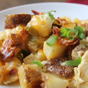 Курица в духовке с картошкой