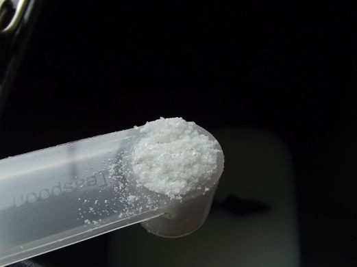 1. Этап. Французский хлеб в хлебопечке: 3. Сахар и соль также добавить в тесто.