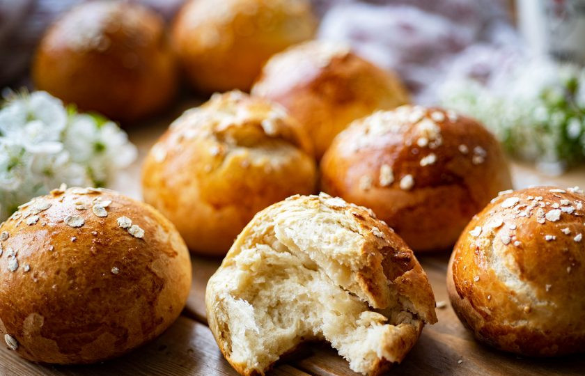 1. Этап. Булочки с овсяными хлопьями: Приятного аппетита!