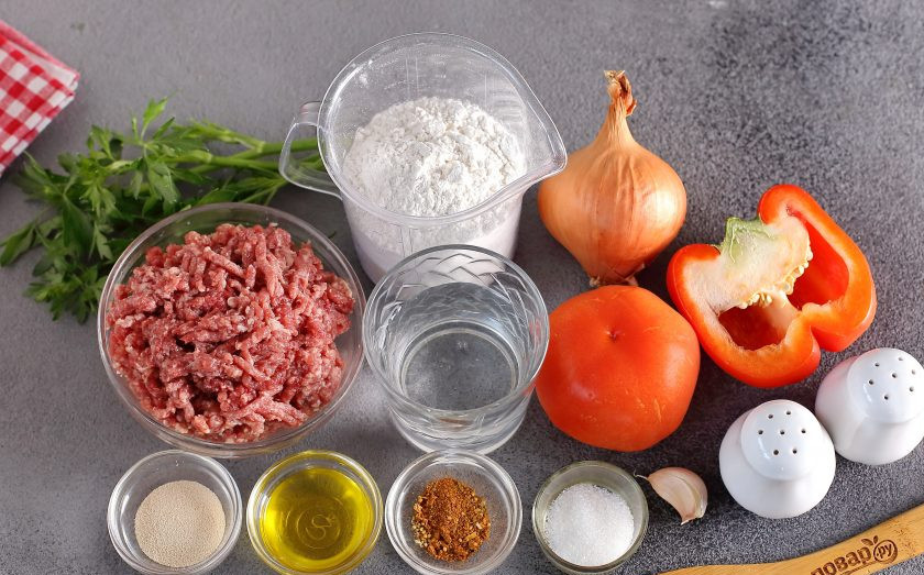 1. Этап. Восточная пицца: Подготовьте все ингредиенты.