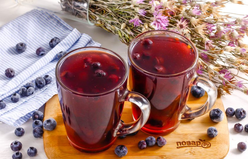 1. Этап. Кисель из голубики: После чего разлейте его в чашки или в стаканы и подайте к столу.