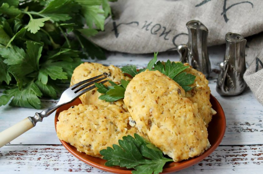 1. Этап. Котлеты из судака на пару: Приятного аппетита!