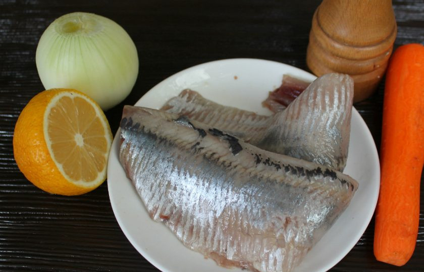 1. Этап. Литовский салат: Подготовим ингредиенты для салата.