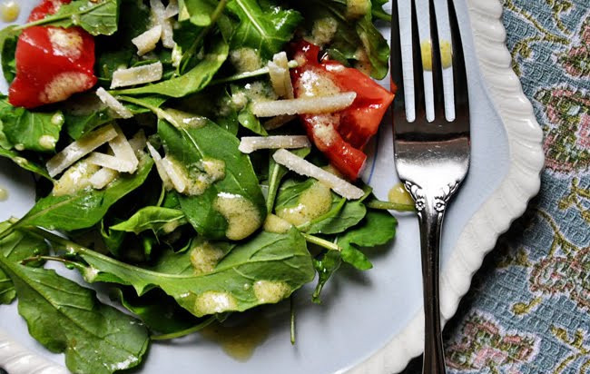 1. Этап. Салат с рукколой и помидорами: 4. Салат с рукколой и помидорами готов!