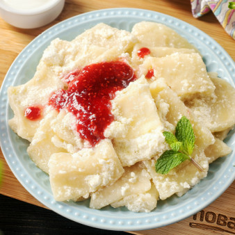 Вареницы с творогом в мультиварке