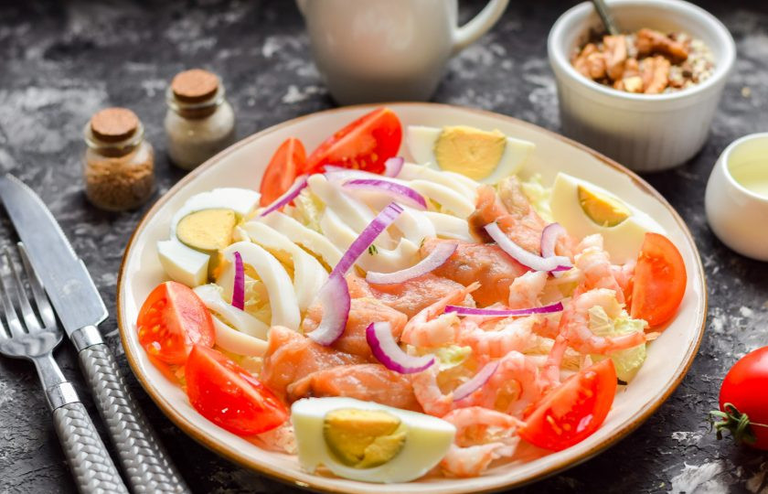 1. Этап. Салат из пекинской капусты с морепродуктами: Приятного вам аппетита!