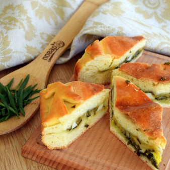 Грузинский пирог с тархуном и сыром