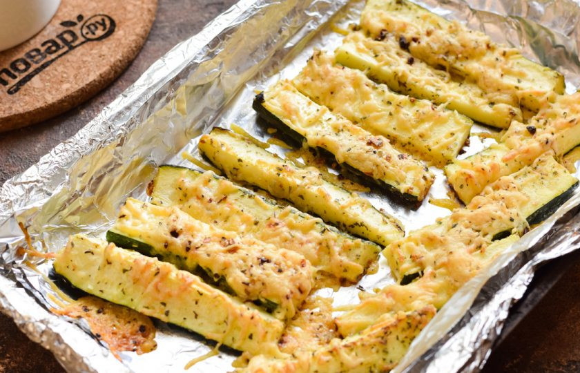 1. Этап. Цукини с сыром в духовке: Вкуснейшая закуска готова.