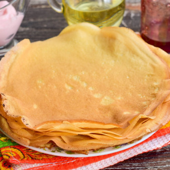 Блины на йогурте с дырочками