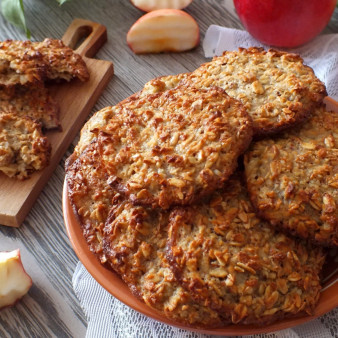 Овсяное печенье с яблоком на кефире