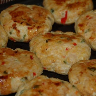 Куриные биточки