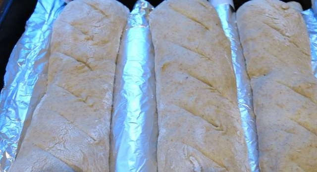 1. Этап. Выпечка из молочной сыворотки: 8. Оставляем все на один час.