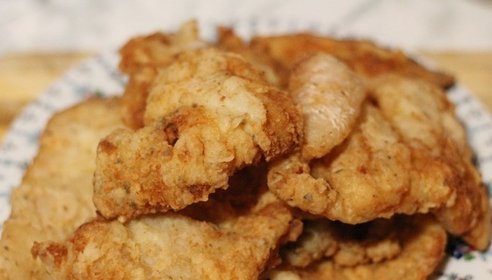 1. Этап. Маринад для пангасиуса: И жарьте до золотистого цвета. Вот такая рыбка золотистая получается с маринадом для пангасиуса. Приятного аппетита!