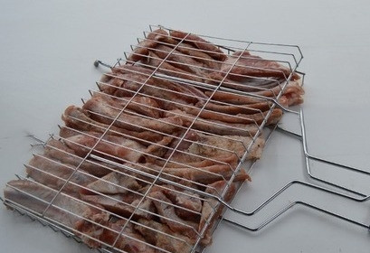 1. Этап. Чураско: Сразу складываем ребра на решетку.