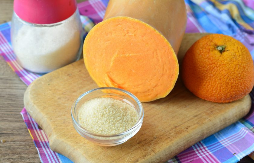 1. Этап. Желе из тыквы с апельсином: Подготовьте все ингредиенты.