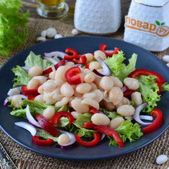 Салат с фасолью и болгарским перцем