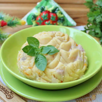 Пюре гороховое с копченостями