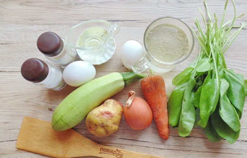 1. Этап. Щавелевый суп с кабачками: Подготовьте ингредиенты для приготовления супа.