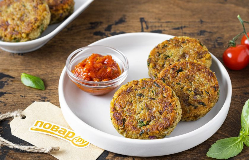 1. Этап. Котлеты из баклажанов жареные: Приятного аппетита!