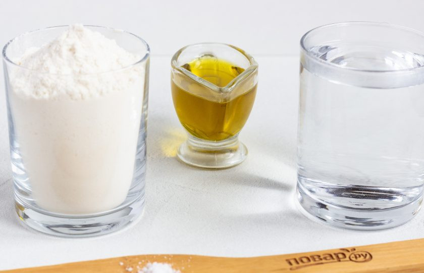 1. Этап. Лепешки без яиц: Подготовьте необходимые ингредиенты.