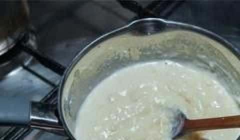 1. Этап. Мясо по-французски с соусом бешамель: Готовим соус 