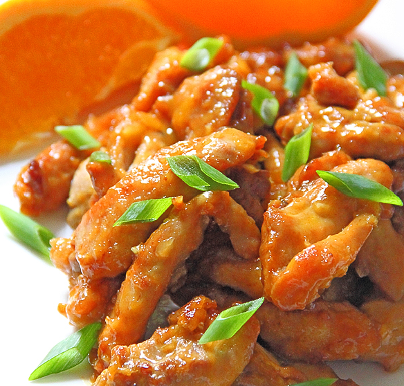 1. Этап. Острая курица по-китайски: 4. При подаче украсьте зеленью. Готово!