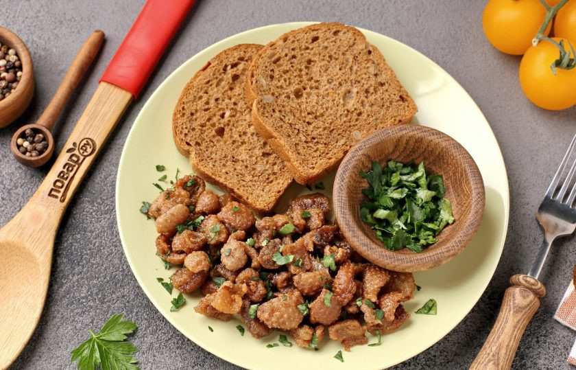 1. Этап. Гусиные шкварки: Гусиные шкварки готовы. Приятного аппетита!