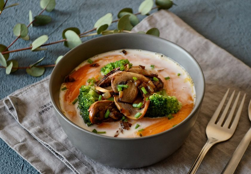 1. Этап. Суп-пюре из батата: Суп-пюре из батата готов, приятного аппетита!