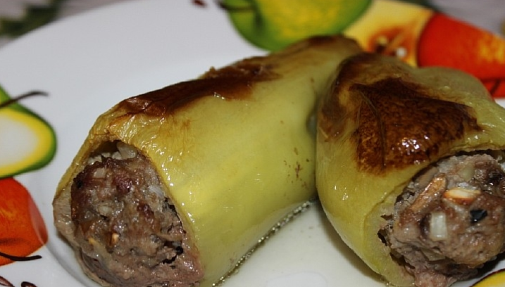 1. Этап. Перец, запеченный с грибами: Приятного аппетита!