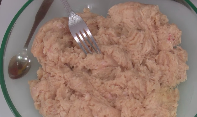 1. Этап. Котлеты из Макдональдса: Теперь все это нужно перемолоть в фарш.