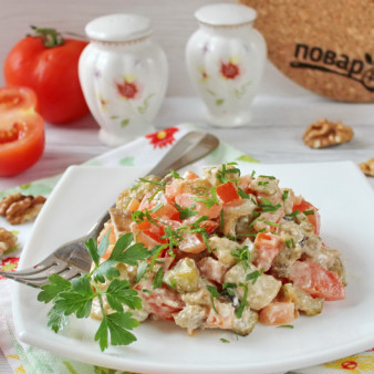 Салат Лора с баклажанами