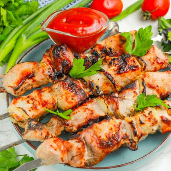 Шашлык из свинины в луковом маринаде