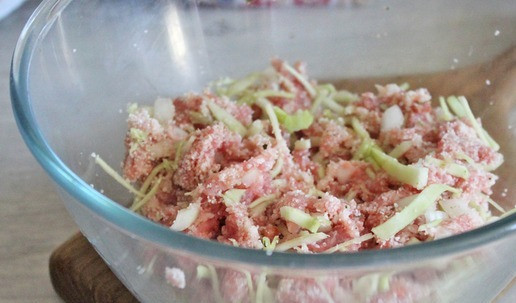 1. Этап. Голубцы «Необычные»: Хорошо перемешать. Начинка для голубцов готова.