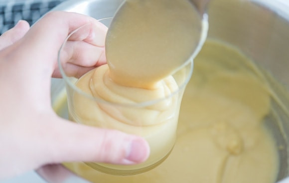 1. Этап. Будино: 7. Теперь разложите десерт по порционным стаканам.