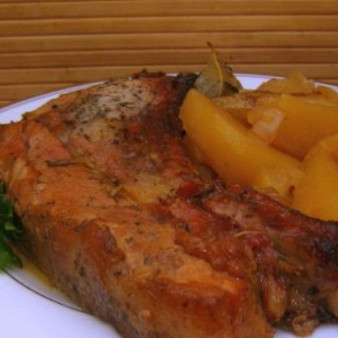 Свинина кусочками в фольге