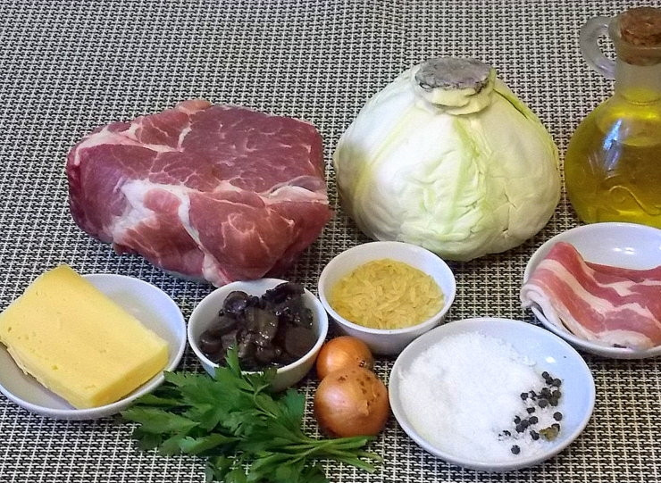 1. Этап. Голубцы Матрешки: Подготовьте все необходимые ингредиенты.