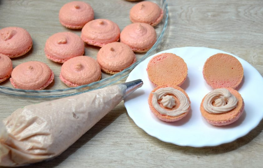 1. Этап. Макаронс на итальянской меренге: Подберите 