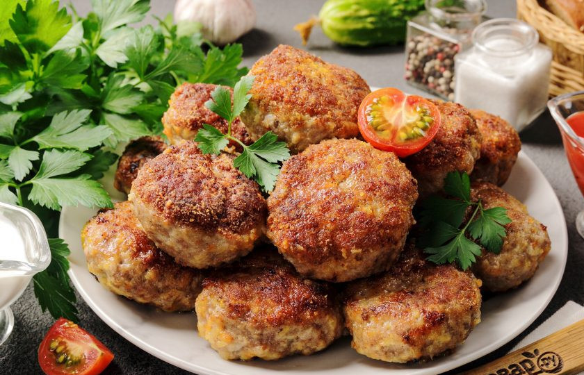 1. Этап. Котлеты Тёщин рецепт: Котлеты готовы. Приятного аппетита!