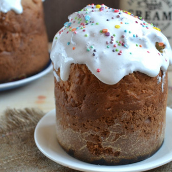 Пасхальный кулич на сметане без дрожжей