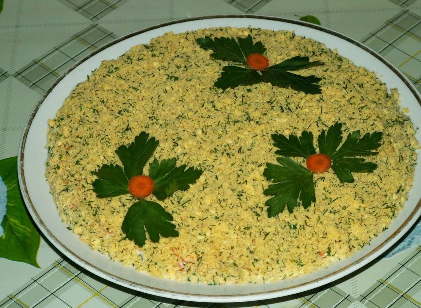 1. Этап. Салат с рыбными консервами: Приятного аппетита!