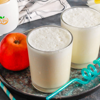 Молочный коктейль с яблоком
