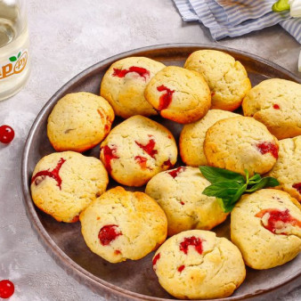 Творожное печенье с клюквой