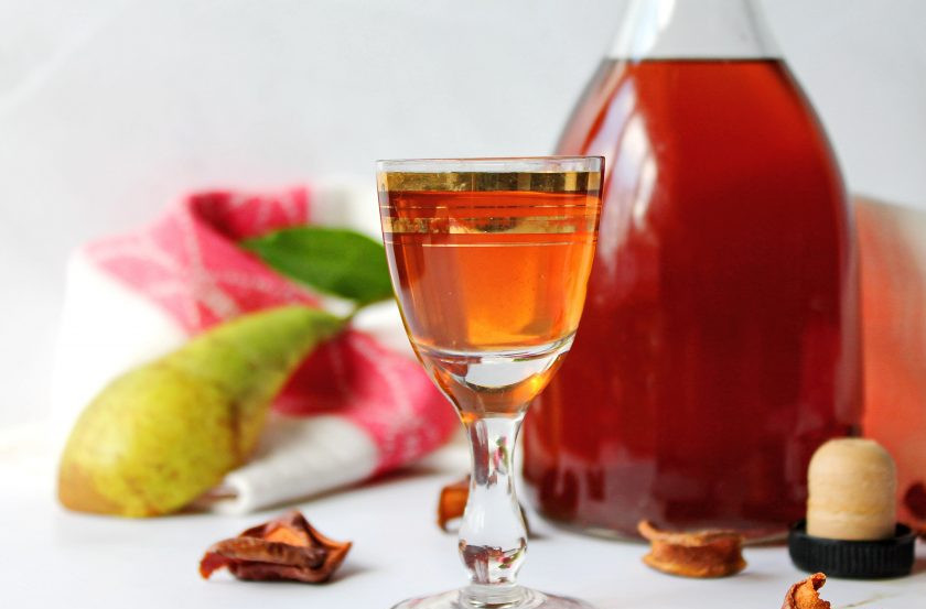 1. Этап. Грушевая настойка: Приятного употребления!