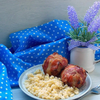 Мясные шарики в беконе