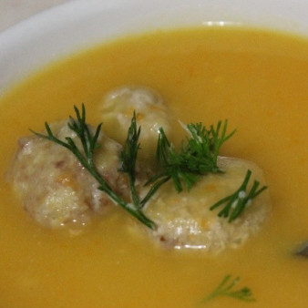 Суп-пюре с фрикадельками